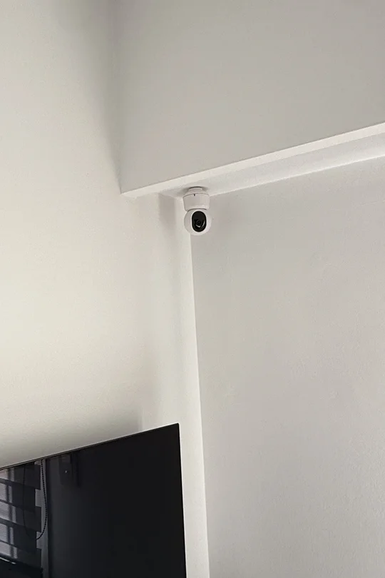 Instalación y configuración de cámara de interior con visión nocturna y 360 Aqara E1